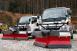 BOSSスノープラウ