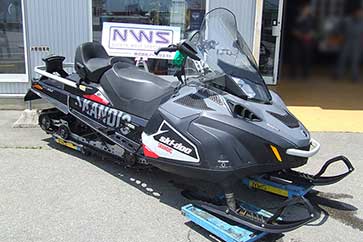 スノーモービル SUZUKI ski-do